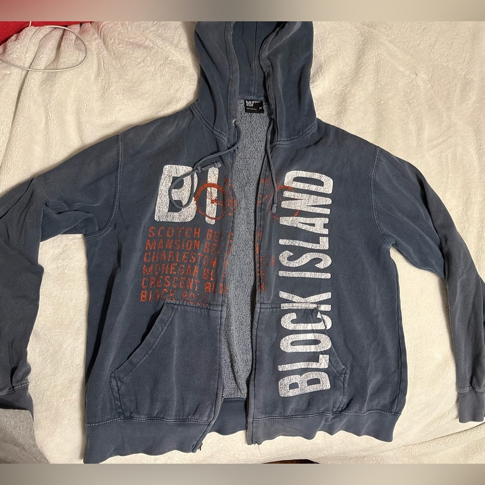 navy block island zip up hoodie